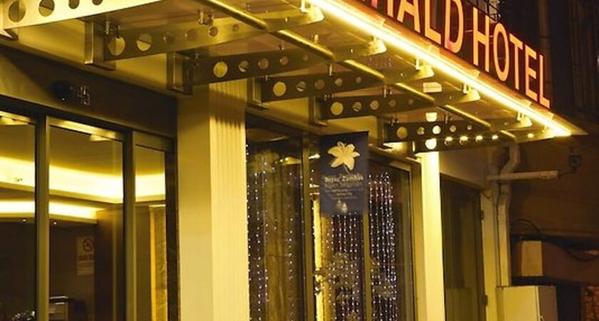Emerald Hotel