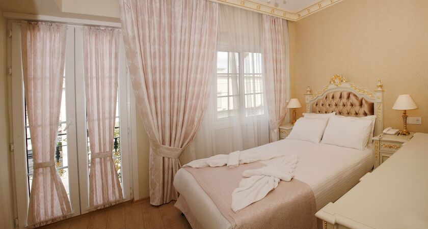 Karakoy Port Hotel