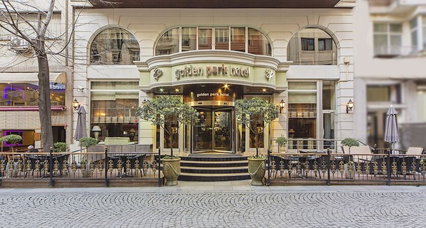 Golden Park Hotel