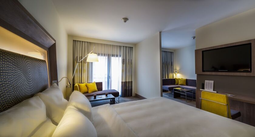 Novotel Istanbul Bosphorus