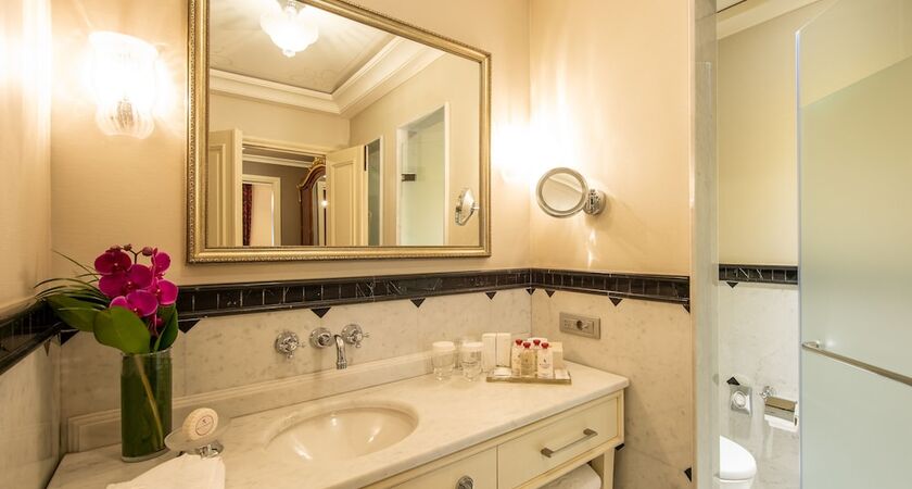 Pera Palace Hotel