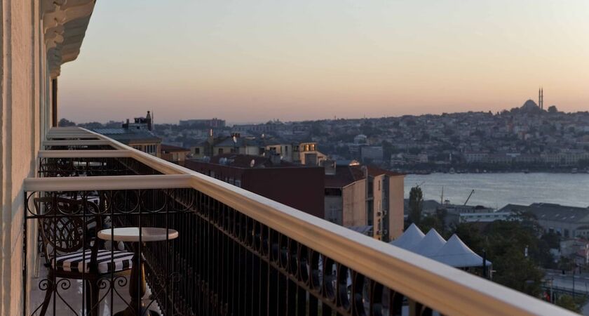 Pera Palace Hotel