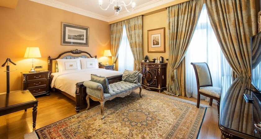 Pera Palace Hotel