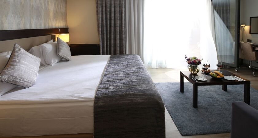 Port Bosphorus Hotel