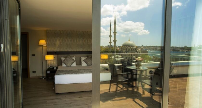 Port Bosphorus Hotel