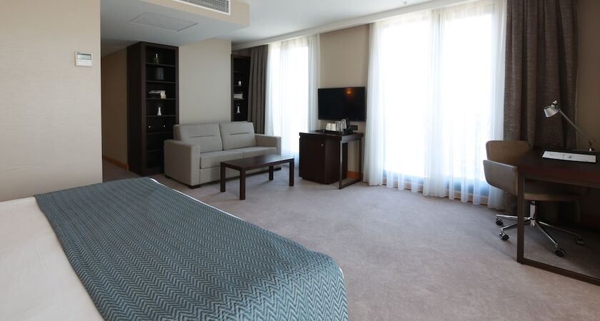 Port Bosphorus Hotel