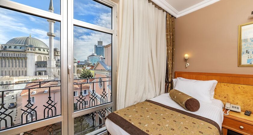 Santa Ottoman Hotel