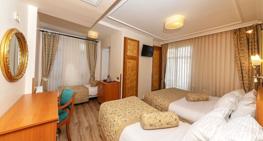 Santa Ottoman Hotel