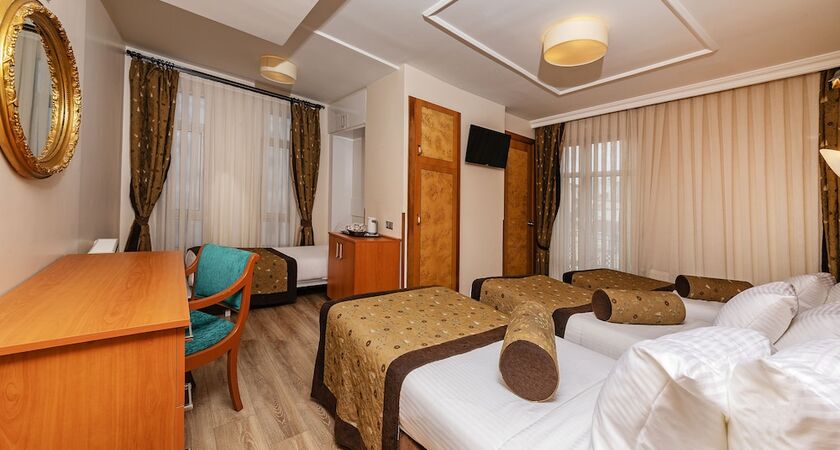 Santa Ottoman Hotel