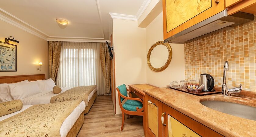 Santa Ottoman Hotel