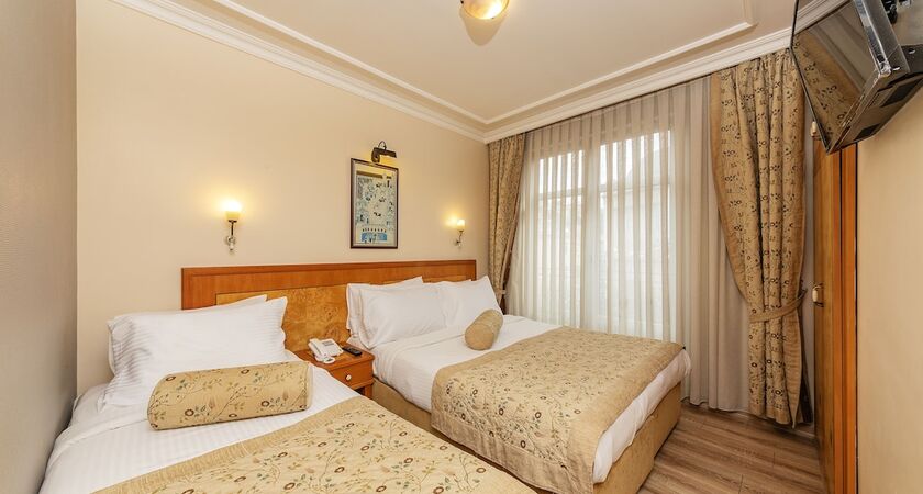 Santa Ottoman Hotel