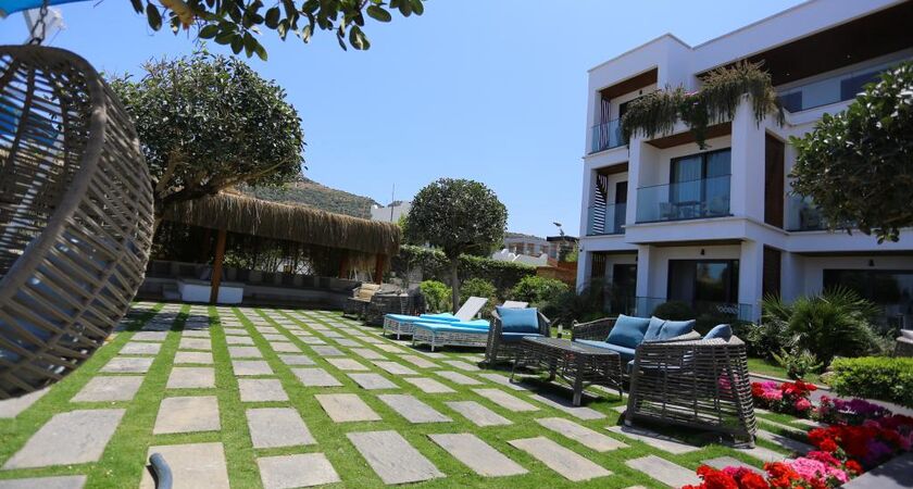 Casa Ja Voi - Hotel & Residence