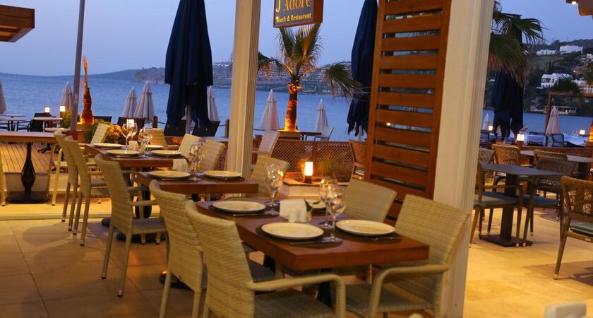 Casa Ja Voi - Hotel & Residence