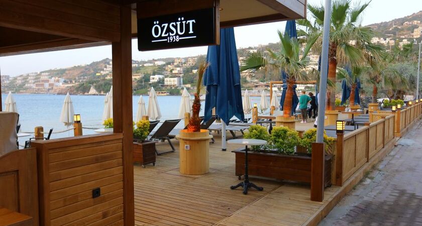Casa Ja Voi - Hotel & Residence
