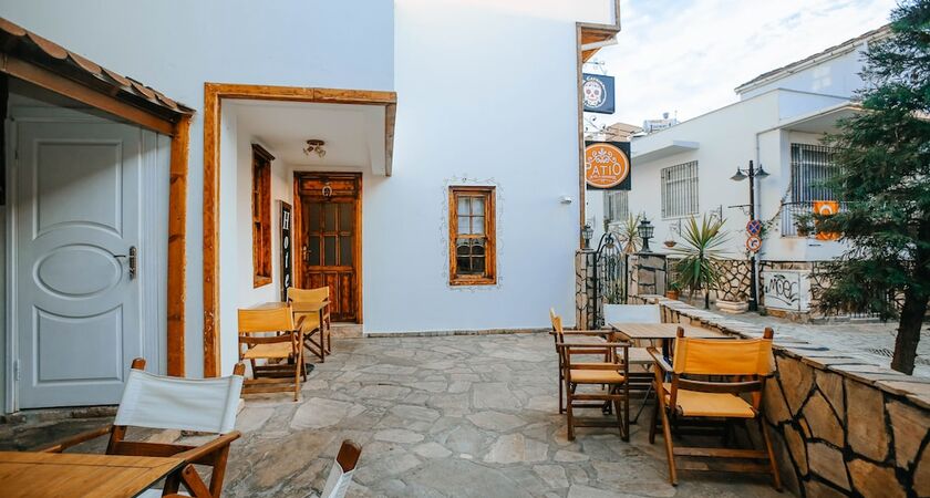 Patio Hotel