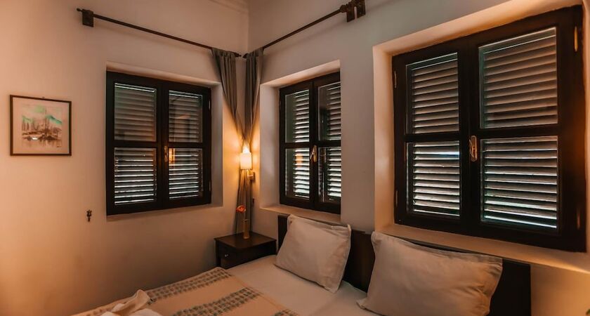 Hadrianus Hotel
