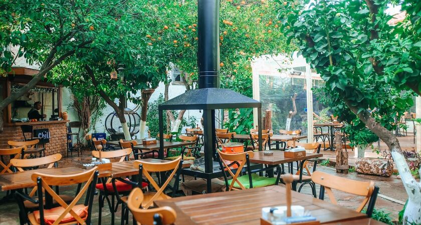 Hadrianus Hotel