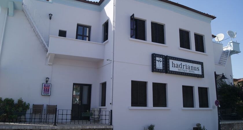 Hadrianus Hotel