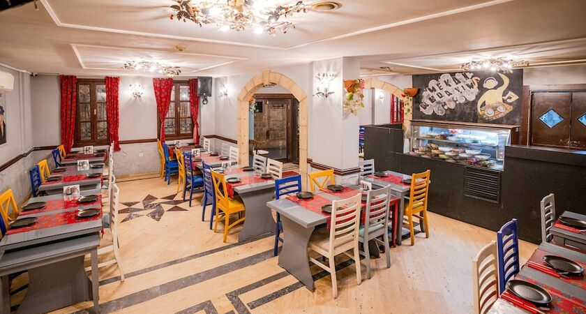 Mediterra Art Hotel