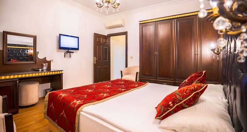 Mediterra Art Hotel