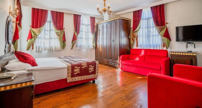 Mediterra Art Hotel