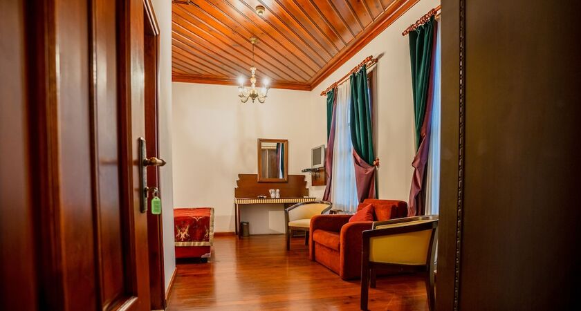 Mediterra Art Hotel