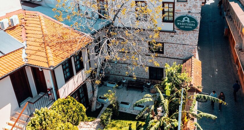 Mediterra Art Hotel
