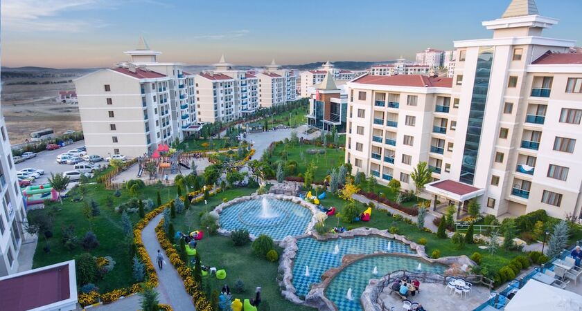 Grand Ozgul Thermal Holiday Village