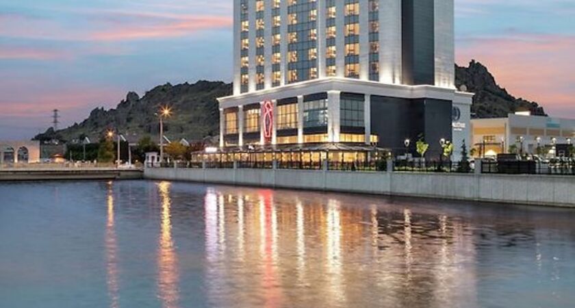 DoubleTree by Hilton Afyonkarahisar