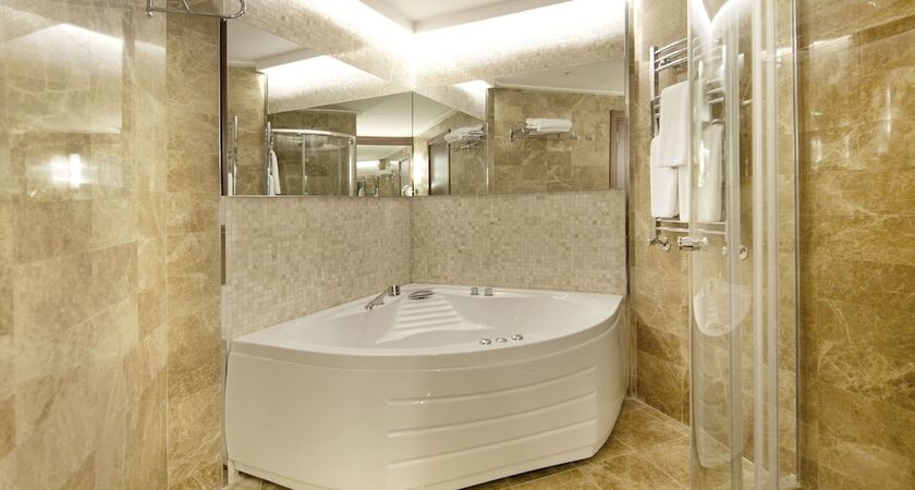 Ikbal Thermal Hotel & Spa