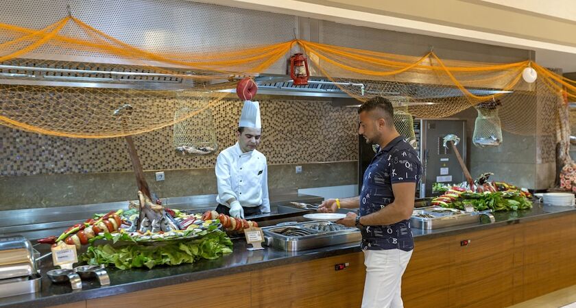Royal Holiday Palace- All Inclusive