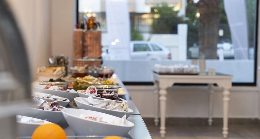 Niss Lara Hotel