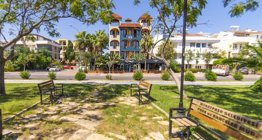 Nebilux Hotel