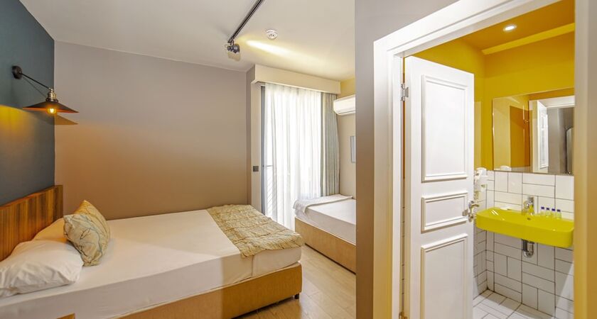Nebilux Hotel