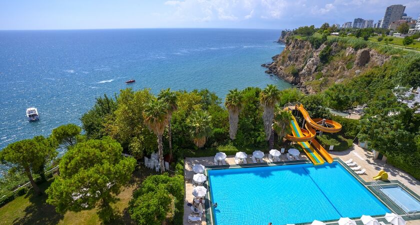 Nazar Beach City & Resort Hotel
