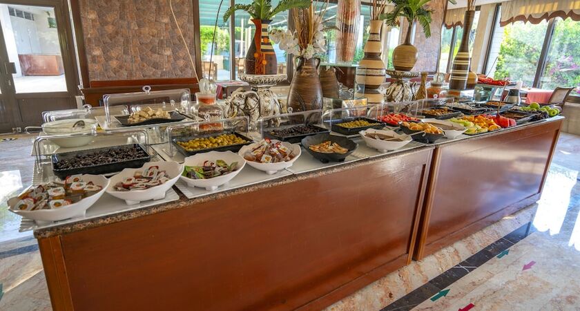 Nazar Beach City & Resort Hotel
