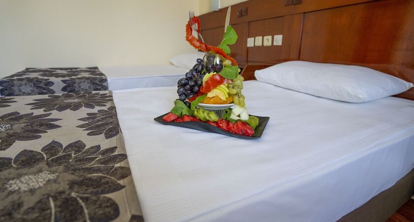 Nazar Beach City & Resort Hotel