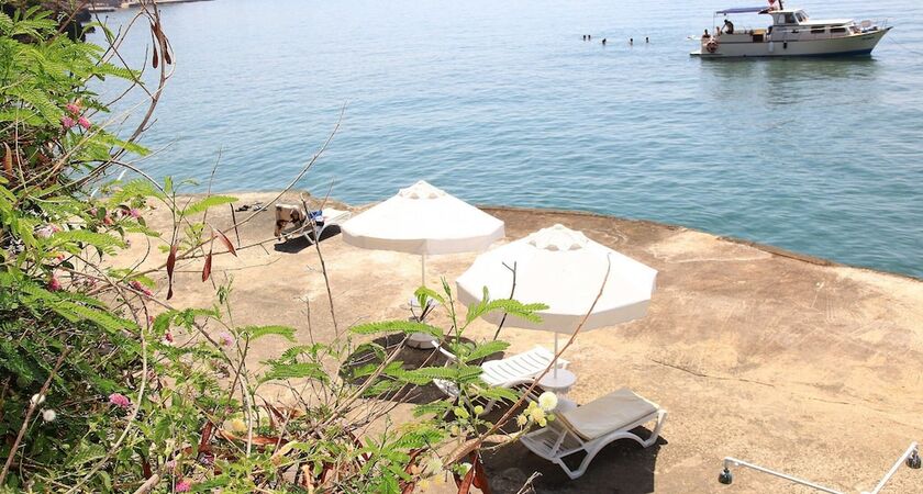 Nazar Beach City & Resort Hotel