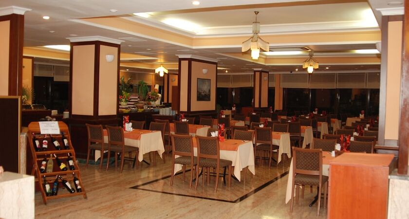 Nazar Beach City & Resort Hotel