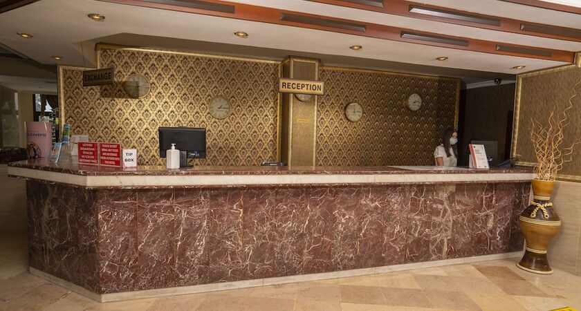 Nazar Beach City & Resort Hotel
