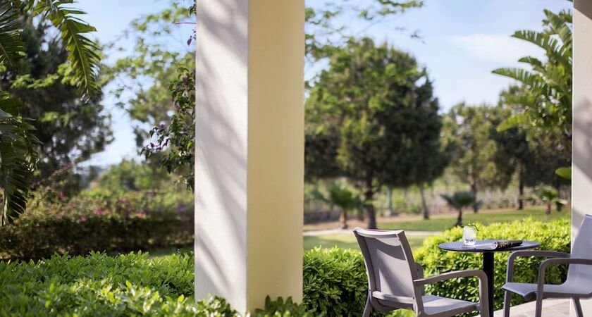 Lara Barut Collection - All Inclusive
