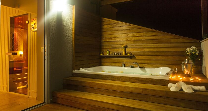 Let'stay Hotel