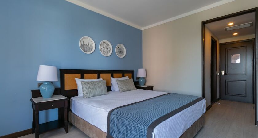 Lara Park Hotel