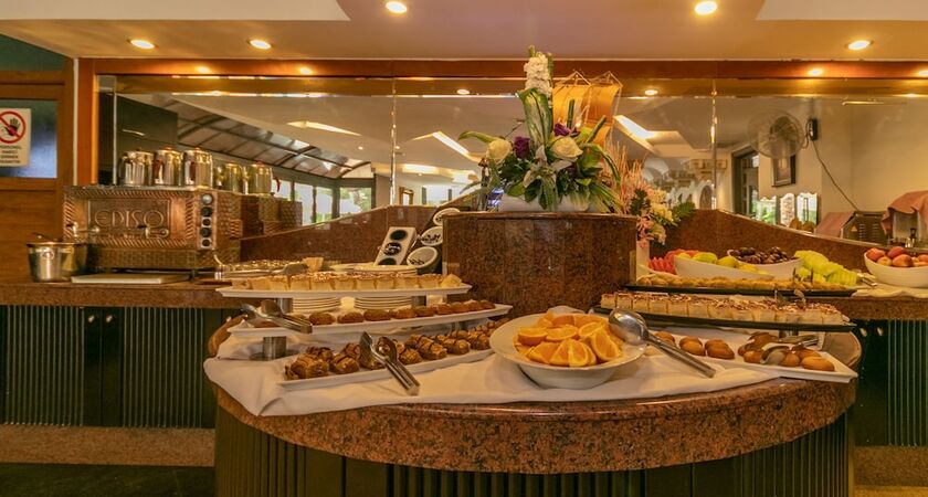 Lara Park Hotel