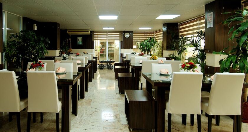 Lara Diamond Hotel