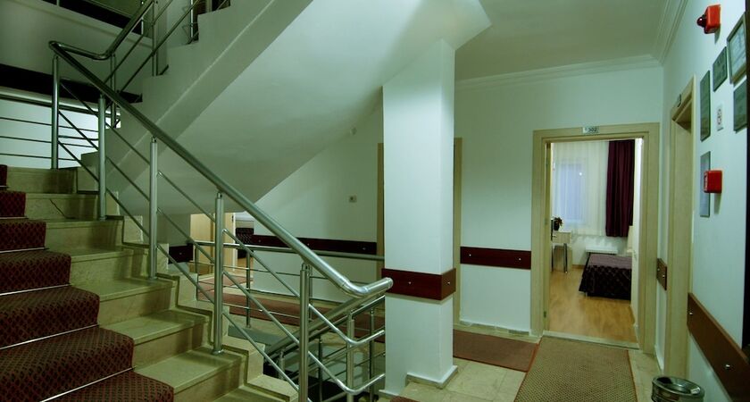 Lara Diamond Hotel