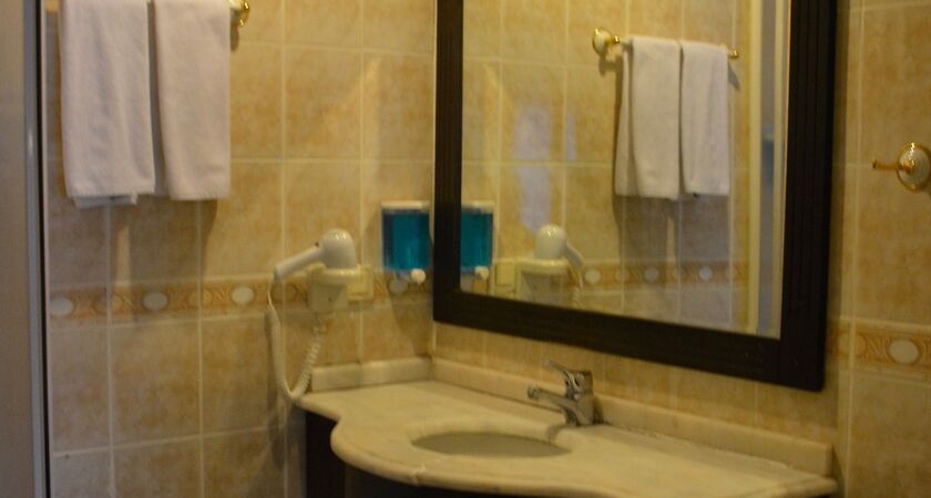 Hotel Genç Yazıcı