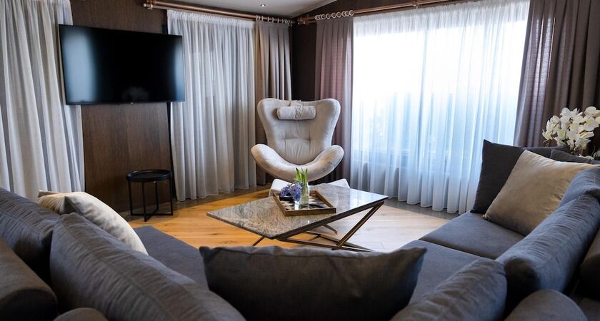 Espina Hotel