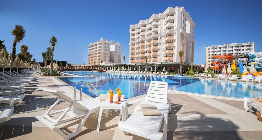 Ramada Resort by Wyndham Lara