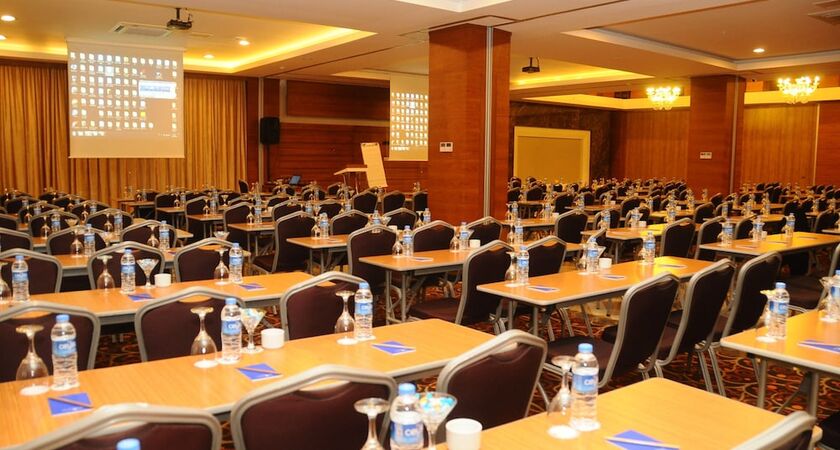 Ramada Resort by Wyndham Lara